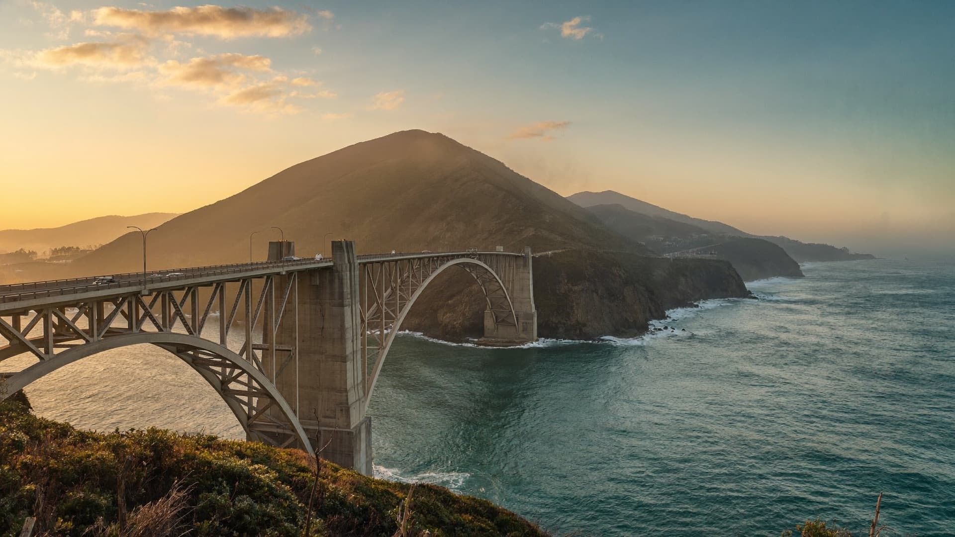 Bixby Creek Bridge on Highway 1, Big Sur